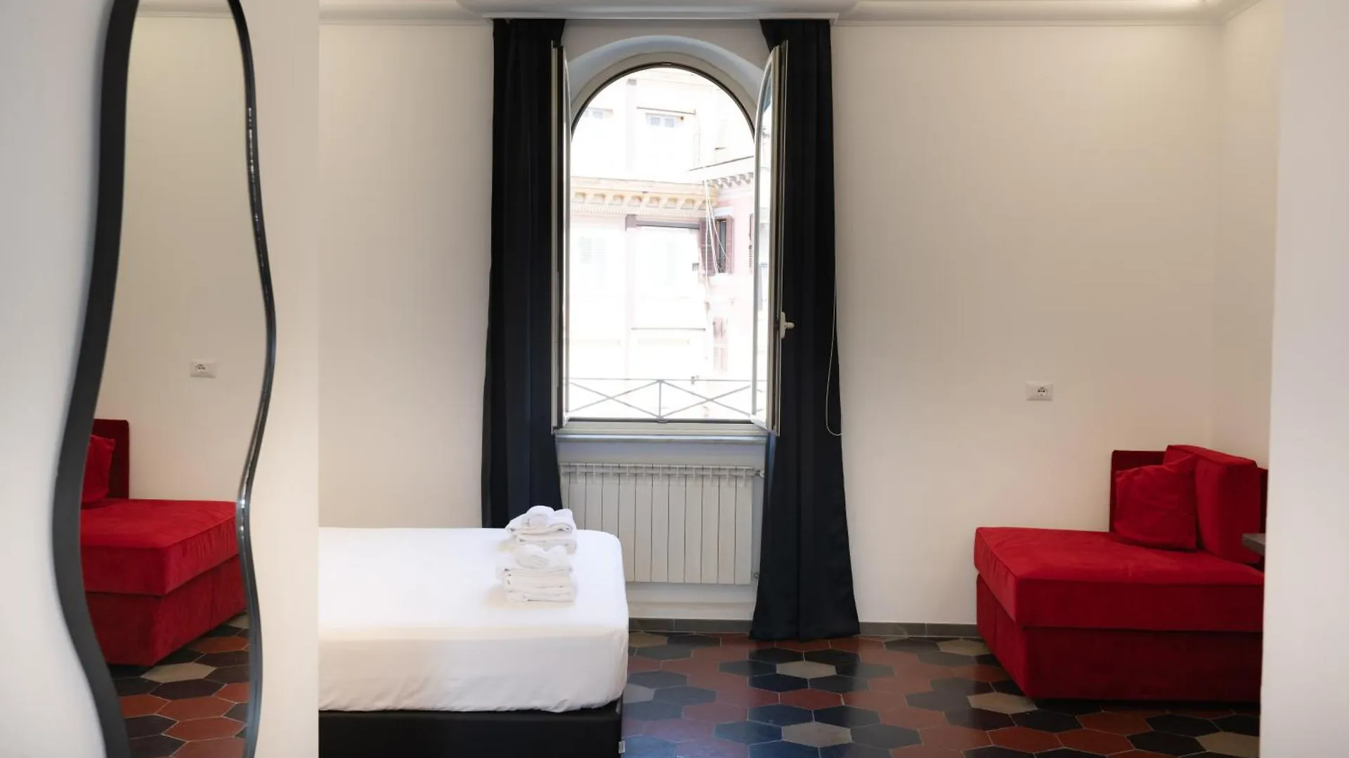 Inn Urbe Colosseo Rome Couette-café