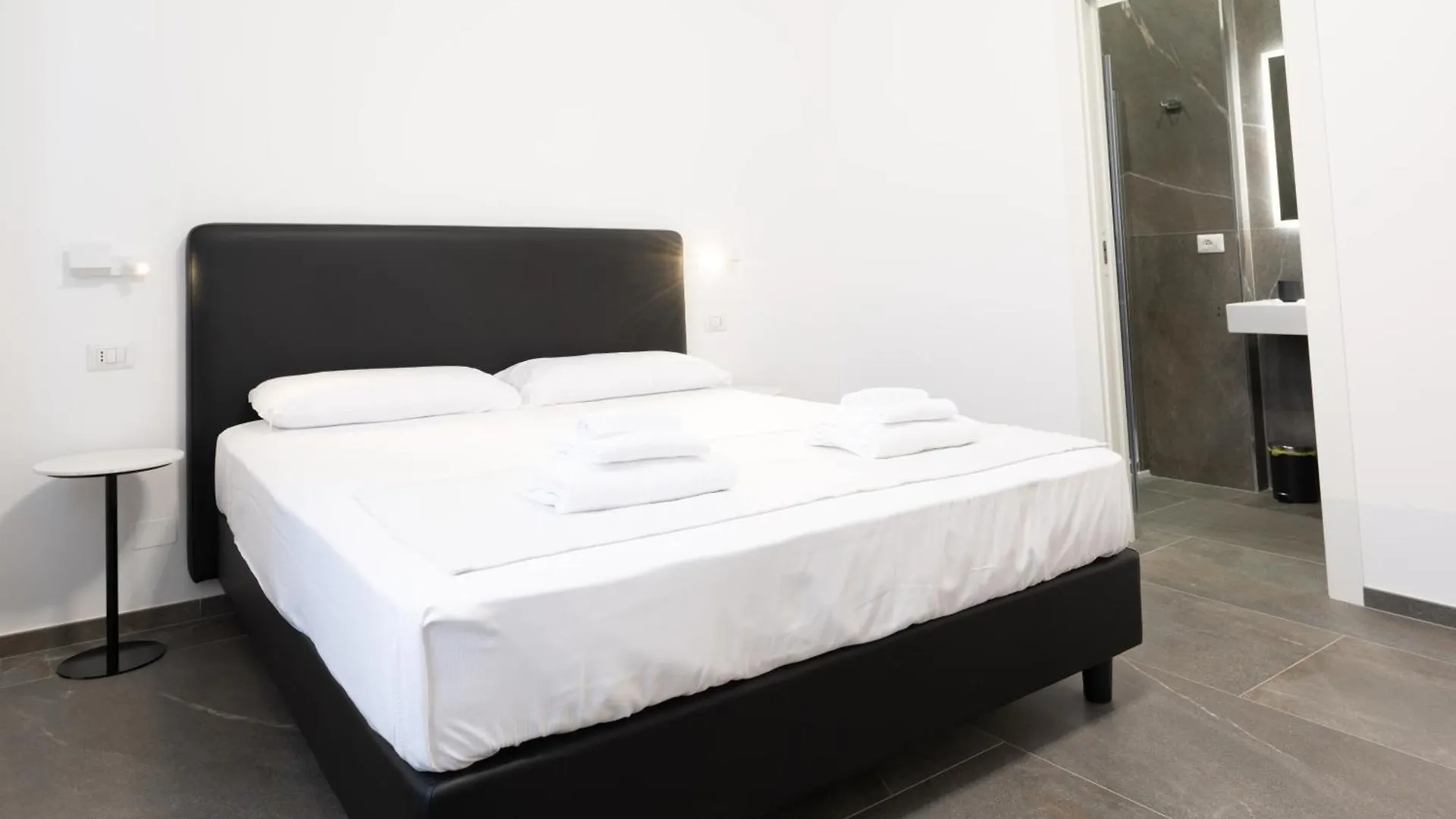Inn Urbe Colosseo Rome Italie